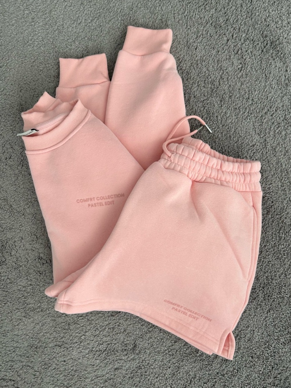 NWT Comfrt Pastel Crew & Shorts Set